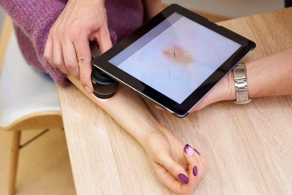 Medical examination of skin diseases
